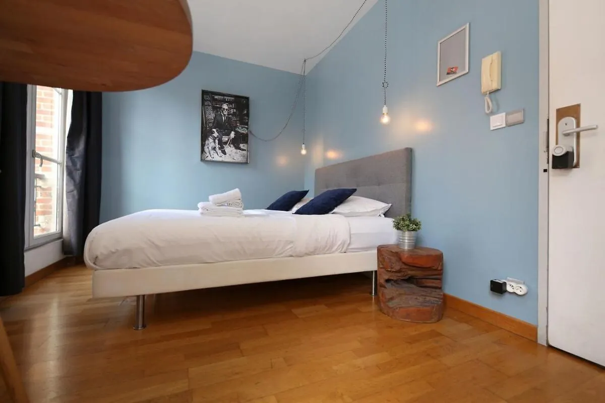 405 - Sejour Romantique Dans Un Studio De Paris 5 Apartmán